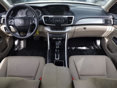 Used 2015 Honda Accord LX image 2