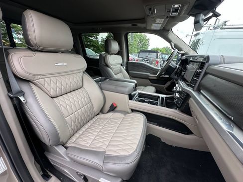 New 2026 Ford F350 Platinum w/ Platinum Plus Package AWD/4WD image 22