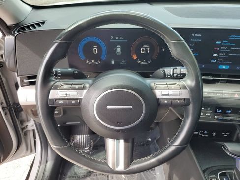 Used 2024 Hyundai Kona SEL FWD image 19