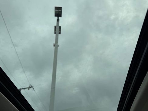 Used 2025 Honda HR-V EX-L image 23