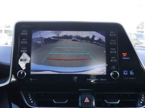 Used 2019 Toyota C-HR Limited image 9