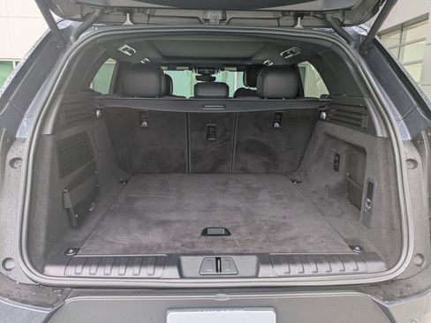 Certified 2025 Land Rover Range Rover Sport SE AWD/4WD image 13