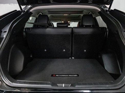 Used 2023 Mitsubishi Eclipse Cross SE image 7