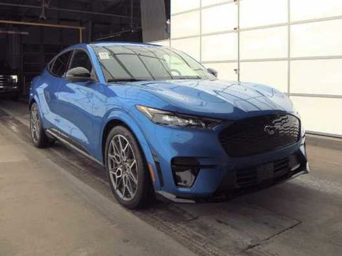 Used 2025 Ford Mustang Mach-E GT image 3