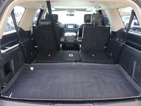 Used 2019 Ford Expedition Max Platinum image 9