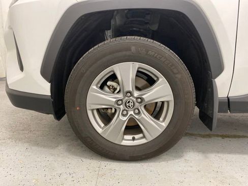 Used 2025 Toyota RAV4 XLE w/ Convenience Package image 9