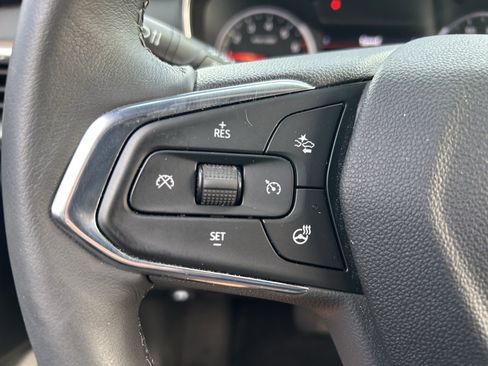 Used 2023 Chevrolet TrailBlazer ACTIV w/ Sun and Liftgate Package image 18