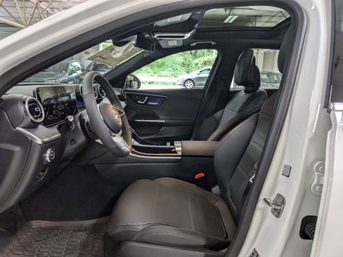 New 2025 Mercedes-Benz C 300 4MATIC Sedan image 24