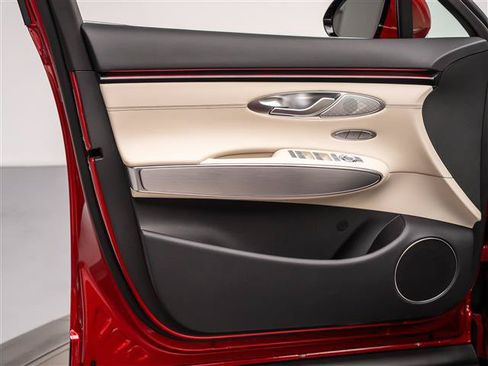 New 2026 Genesis GV70 2.5T Select AWD/4WD image 28