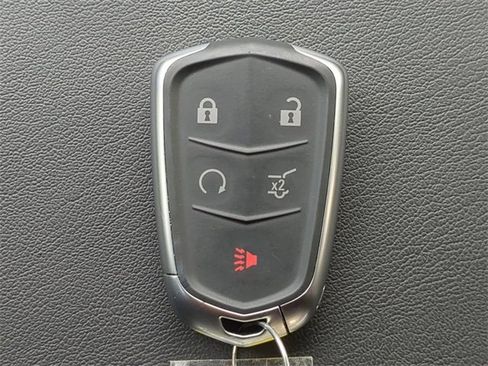 Used 2025 Cadillac XT6 Premium Luxury w/ Technology Package image 39