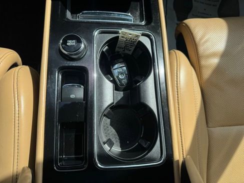 Used 2020 Lincoln Corsair Reserve w/ Equipment Group 202A image 39