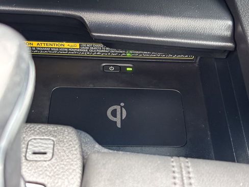 Used 2020 Toyota Avalon XLE image 23