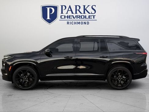 Used 2024 Chevrolet Traverse RS FWD image 4