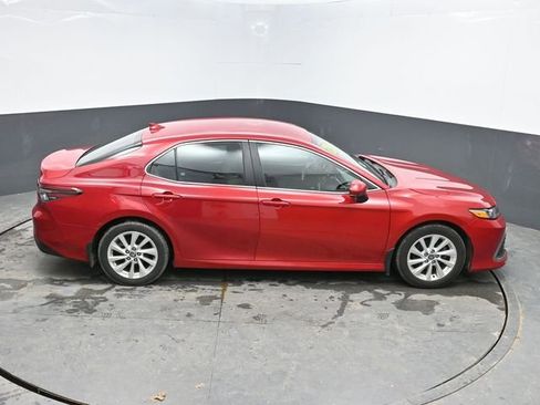 Used 2023 Toyota Camry LE image 25