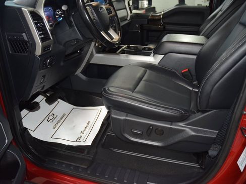 Used 2022 Ford F250 Lariat w/ Snow Plow Prep Package image 40