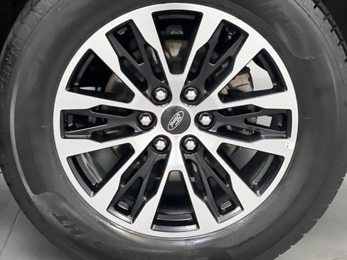 Used 2025 Ford Expedition Max Platinum AWD/4WD image 84