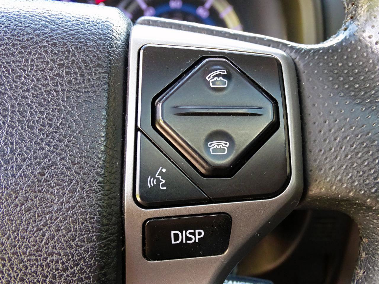 Used 2017 Toyota 4Runner SR5 Premium AWD/4WD image 18