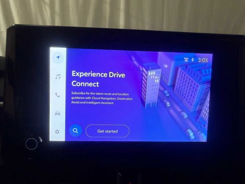 Certified 2025 Toyota Corolla SE image 31