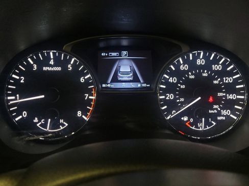 Used 2019 Nissan Pathfinder SL image 23