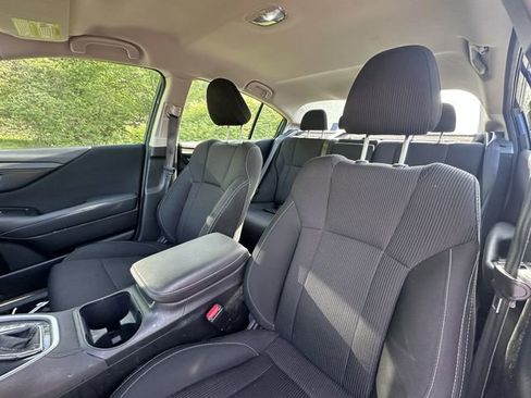 Used 2022 Subaru Legacy Premium AWD/4WD image 12