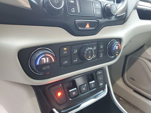 Used 2020 GMC Terrain Denali w/ Denali Premium Package image 76