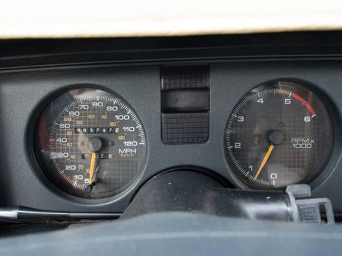 Used 1991 Pontiac Firebird Convertible image 22