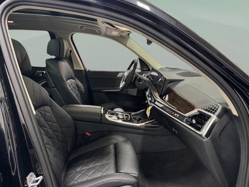 New 2026 BMW X7 xDrive40i image 21
