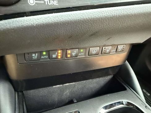 Used 2024 Lexus ES 300h Ultra Luxury w/ Accessory Package (Z1) image 24