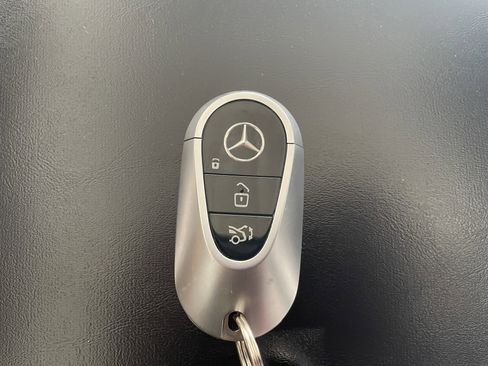 Certified 2023 Mercedes-Benz S 500 4MATIC image 23