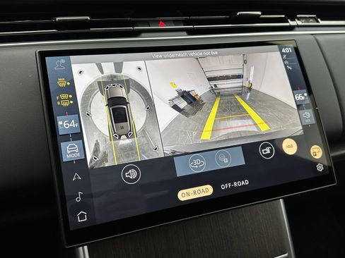 Used 2025 Land Rover Range Rover Long Wheelbase SE image 25