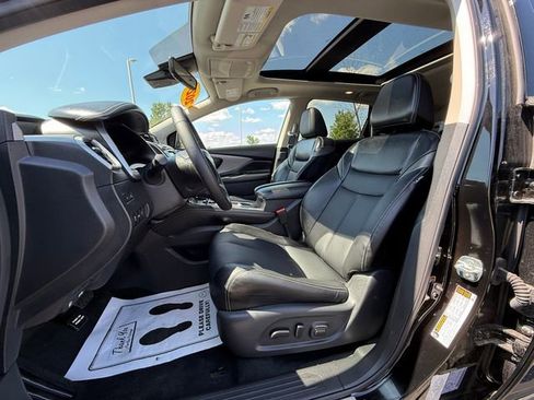Used 2024 Nissan Murano SL image 16