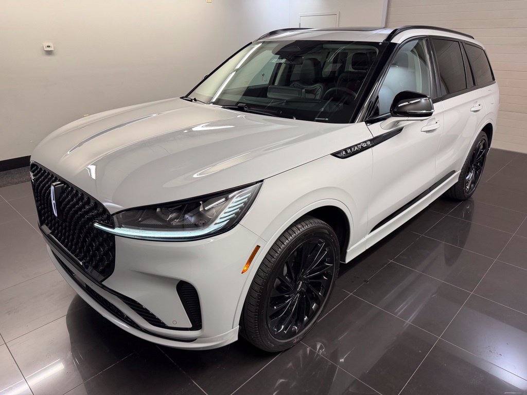 New 2027 Lincoln Aviator Reserve AWD/4WD image 3