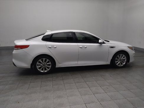 Used 2016 Kia Optima EX image 10