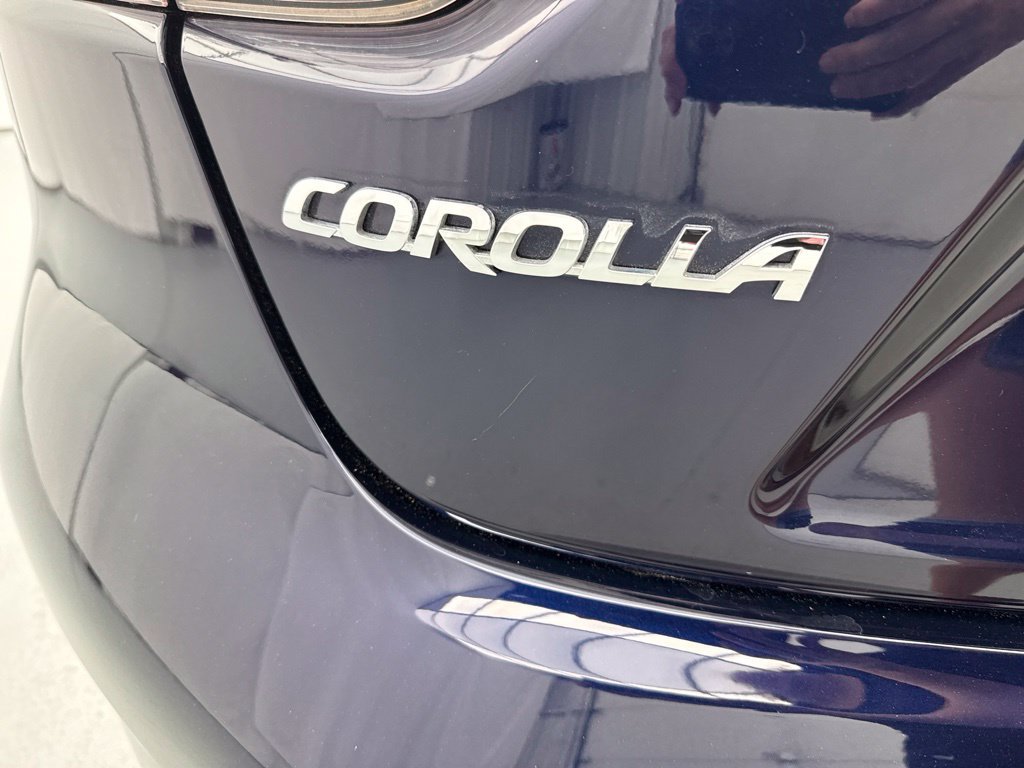 Used 2023 Toyota Corolla LE FWD image 9