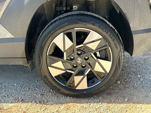 Used 2024 Hyundai Kona SEL image 20