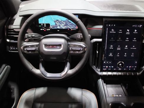 New 2026 GMC Acadia AT4 w/ Luxury Package AWD/4WD image 31