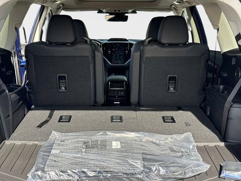 New 2026 Subaru Ascent Limited image 12