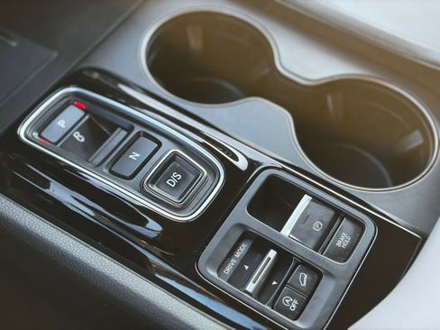 Used 2023 Honda Pilot EX-L image 28