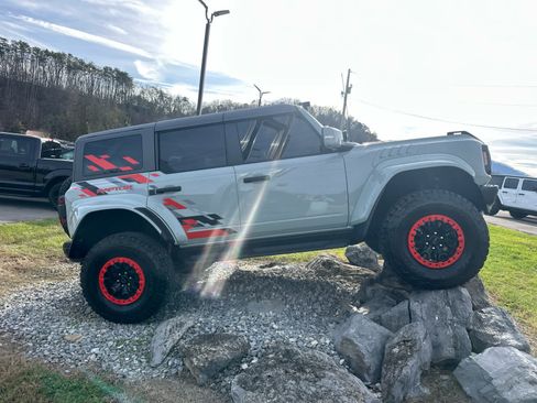 Used 2024 Ford Bronco Raptor image 22