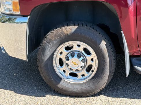 Used 2008 Chevrolet Silverado 2500 LT AWD/4WD image 9
