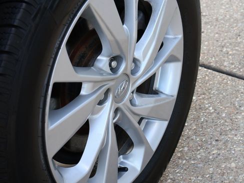 Used 2019 Hyundai Tucson Value w/ Cargo Package image 40