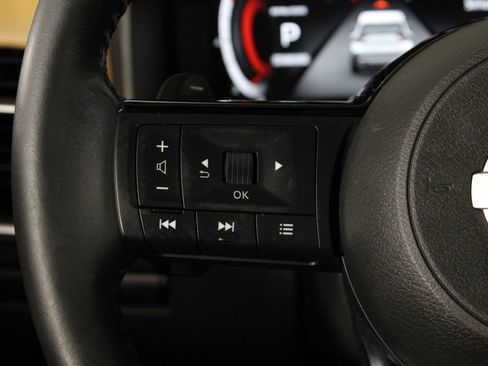 Certified 2021 Nissan Rogue Platinum FWD image 29
