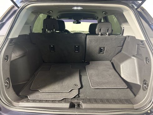 Used 2018 GMC Terrain SLE FWD image 24