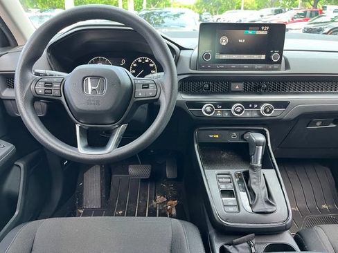 Used 2024 Honda CR-V LX image 9