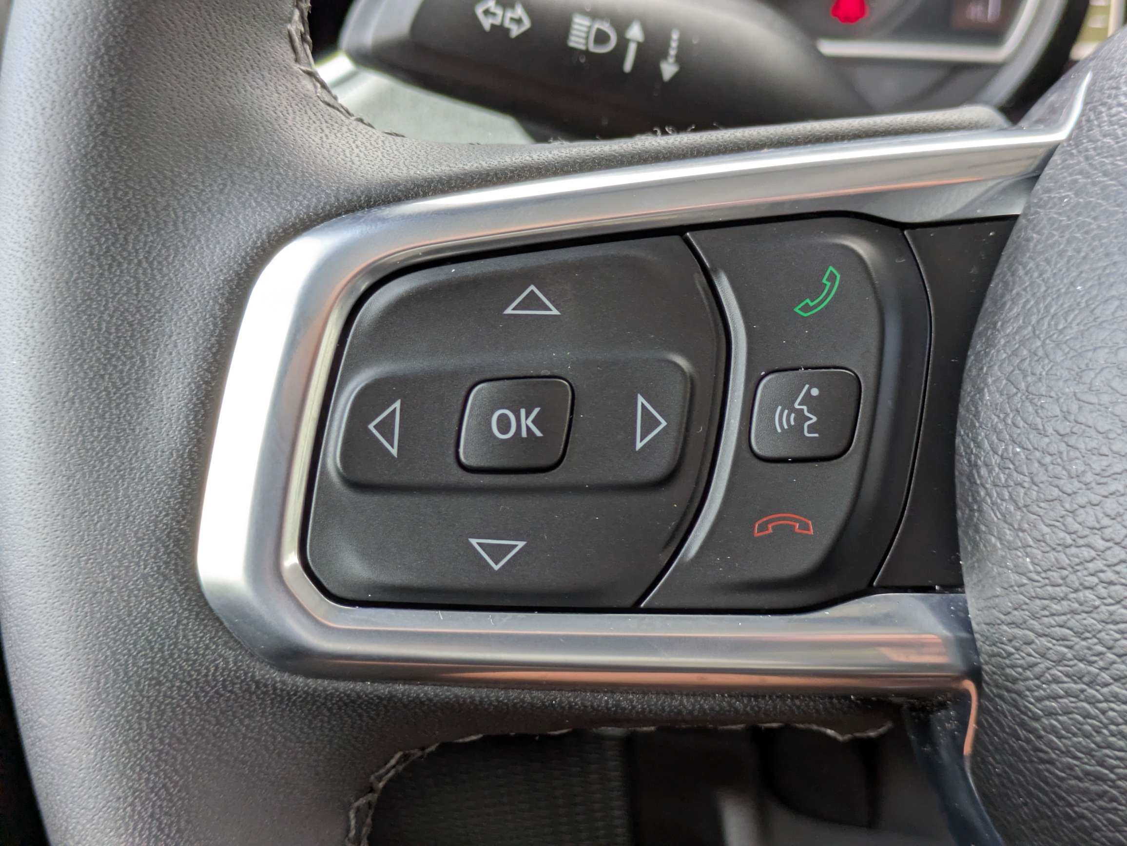 Used 2026 Jeep Wrangler Unlimited Sahara AWD/4WD image 22