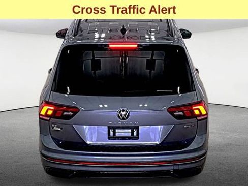 Used 2023 Volkswagen Tiguan SE R-Line image 10