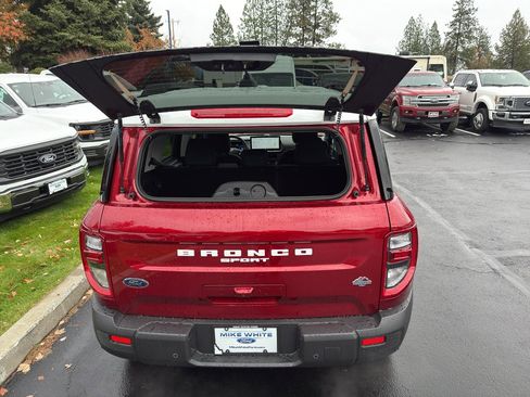 New 2025 Ford Bronco Sport Heritage w/ Convenience Package image 32