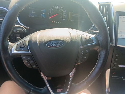Used 2020 Ford Edge ST AWD/4WD image 19