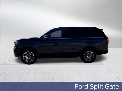 New 2026 Ford Expedition Active image 12