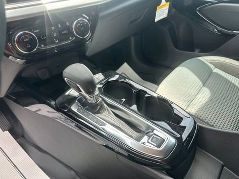 New 2026 Chevrolet Trax LT w/ Midnight Edition FWD image 25